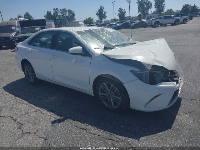 2017 TOYOTA CAMRY SE
