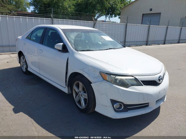 2012 TOYOTA CAMRY SE