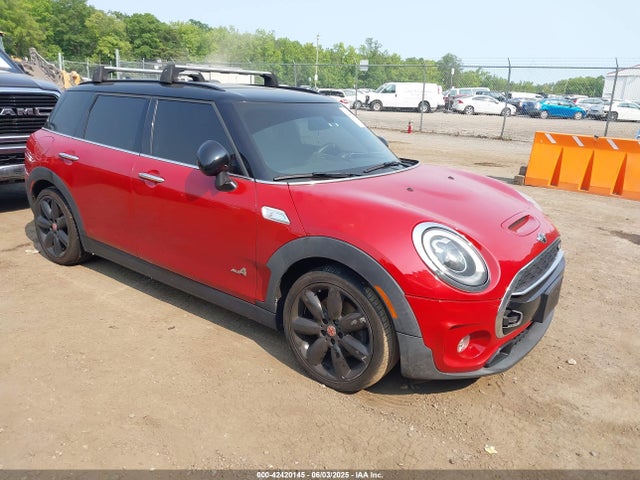 2017 MINI CLUBMAN COOPER S