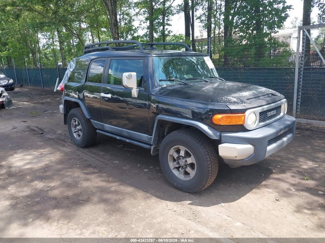 2007 TOYOTA FJ CRUISER 