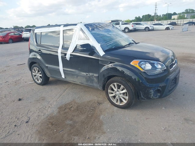 2012 KIA SOUL +