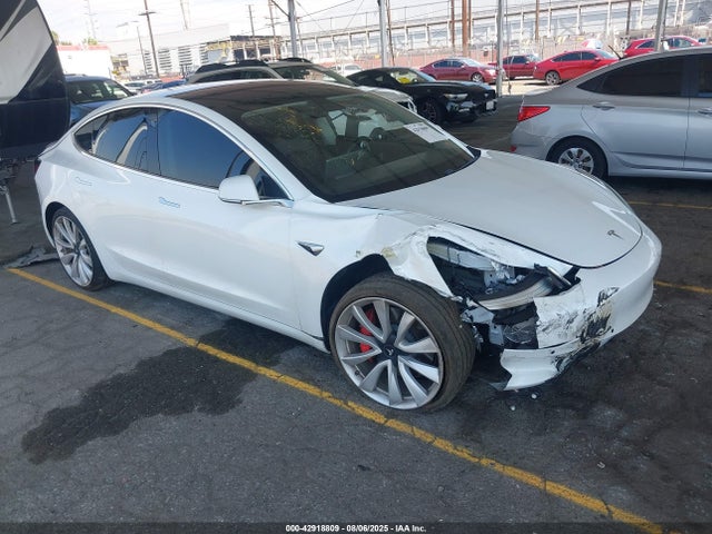2018 TESLA MODEL 3 LONG RANGE/PERFORMANCE