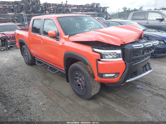 2025 NISSAN FRONTIER PRO-4X 4X4