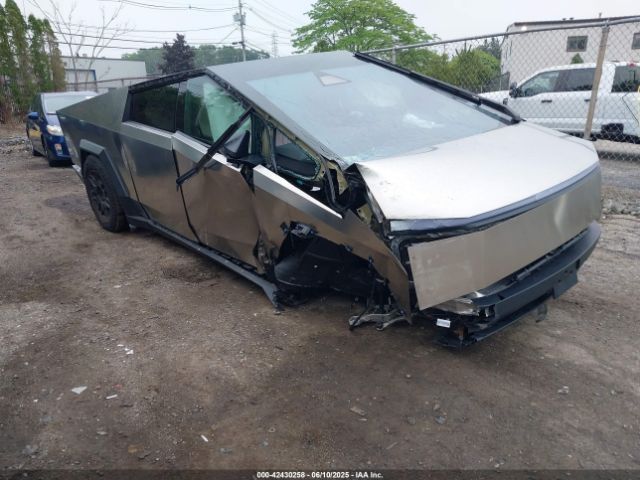 TESLA CYBERTRUCK – zdjęcie z aukcji, lot #42430258