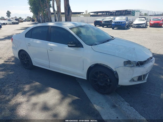 2013 VOLKSWAGEN JETTA 2.5L SE