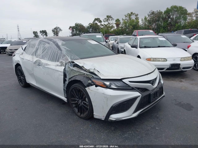 2022 TOYOTA CAMRY XSE