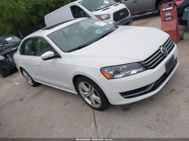 2014 VOLKSWAGEN PASSAT 1.8T SE