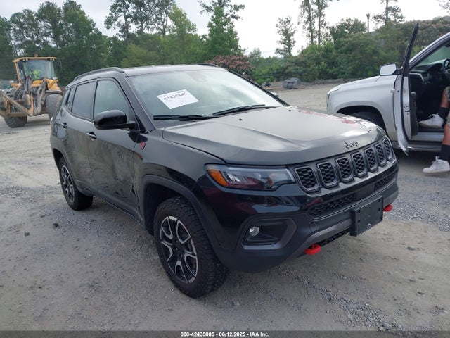2024 JEEP COMPASS TRAILHAWK 4X4