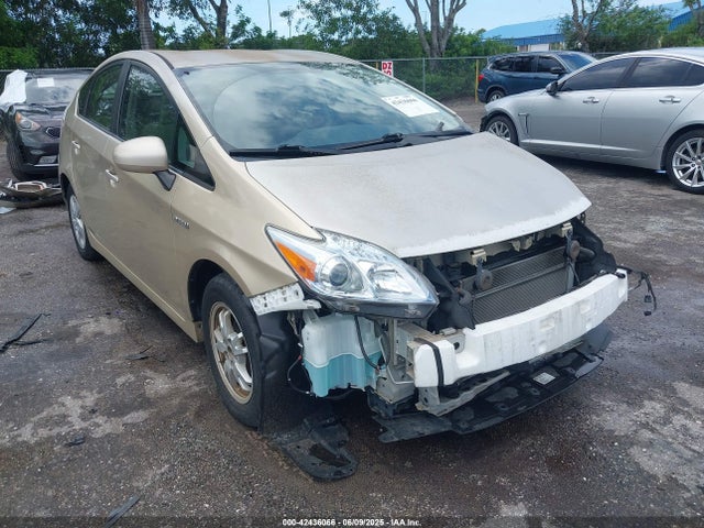 2011 TOYOTA PRIUS TWO