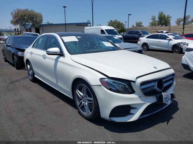 MERCEDES-BENZ E 300 – zdjęcie z aukcji, lot #42455337