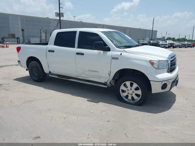 2010 TOYOTA TUNDRA GRADE 5.7L V8