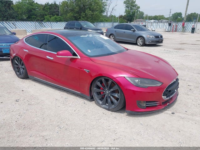 2015 TESLA MODEL S 85D/P85D