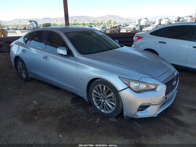 2018 INFINITI Q50 LUXE/SPORT