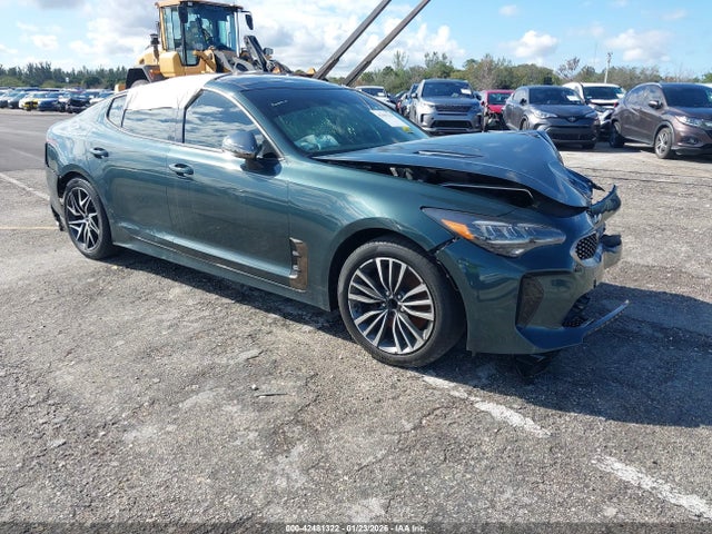 2023 KIA STINGER GT-LINE