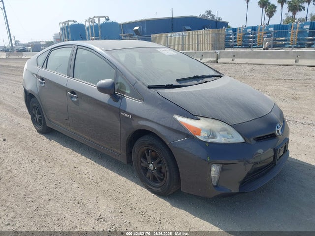 2013 TOYOTA PRIUS TWO