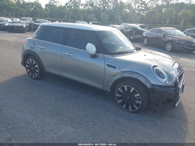 2024 MINI HARDTOP COOPER S