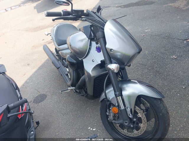 2020 SUZUKI VZR1800 