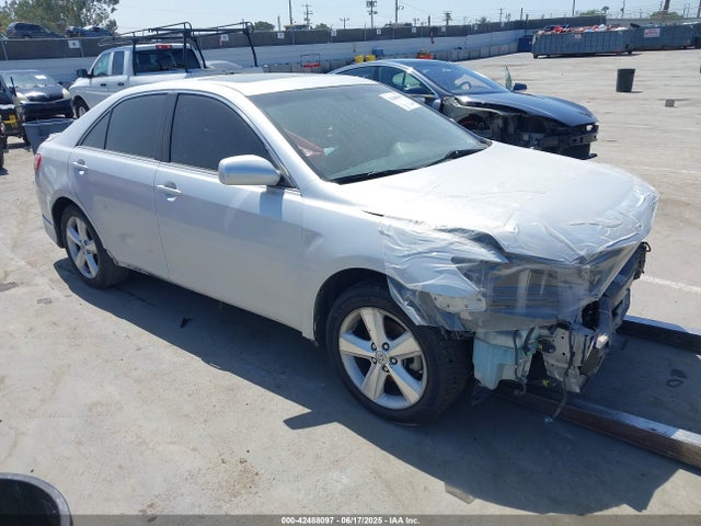 2010 TOYOTA CAMRY SE