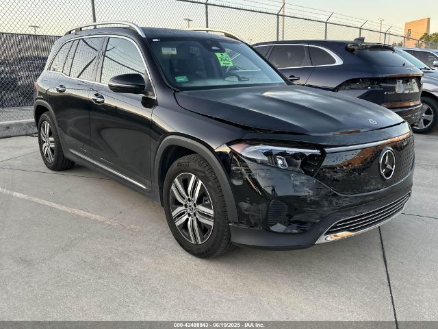 MERCEDES-BENZ EQB 300 SUV – zdjęcie z aukcji, lot #42488843