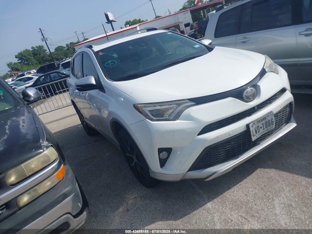 2016 TOYOTA RAV4 SE