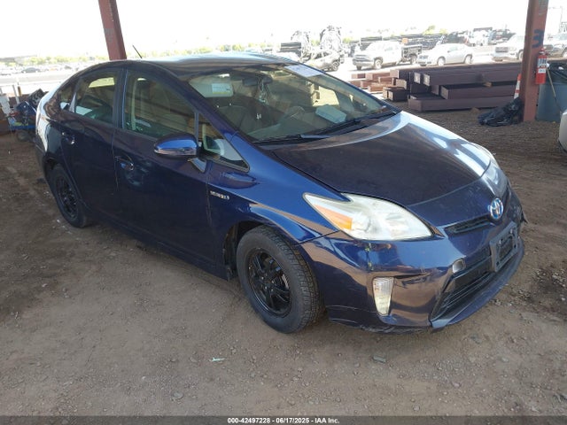 2013 TOYOTA PRIUS TWO