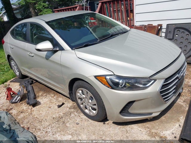 2018 HYUNDAI ELANTRA SE