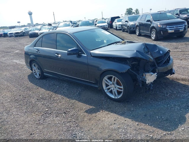 2010 MERCEDES-BENZ C 300 LUXURY/SPORT