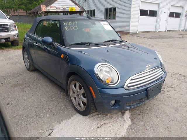 2009 MINI COOPER 