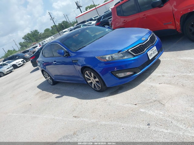 2011 KIA OPTIMA SX