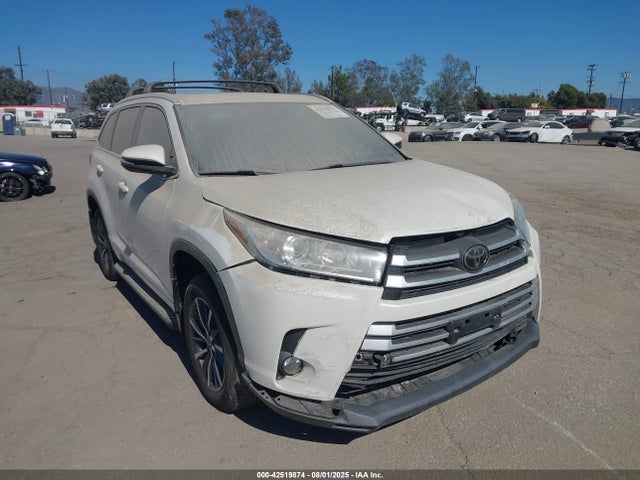 2018 TOYOTA HIGHLANDER XLE