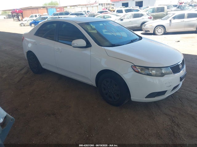 2010 KIA FORTE EX