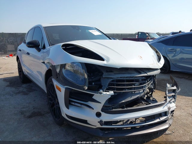 2021 PORSCHE MACAN S