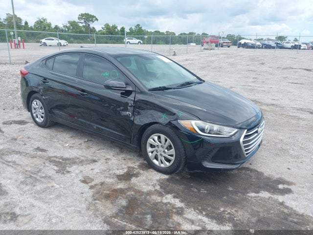 2017 HYUNDAI ELANTRA SE