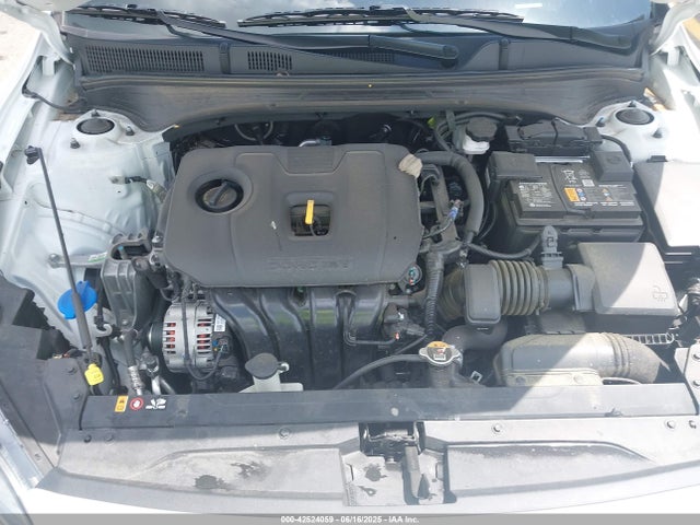 KIA FORTE GT-LINE - 10