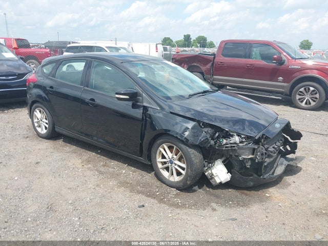 FORD FOCUS SE - 1