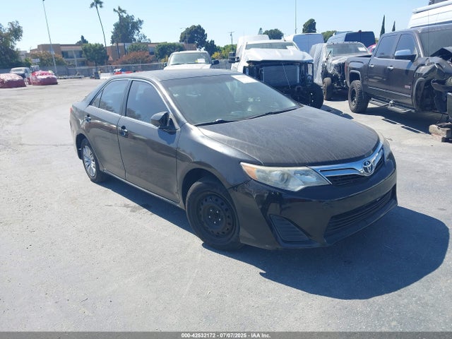 2012 TOYOTA CAMRY LE
