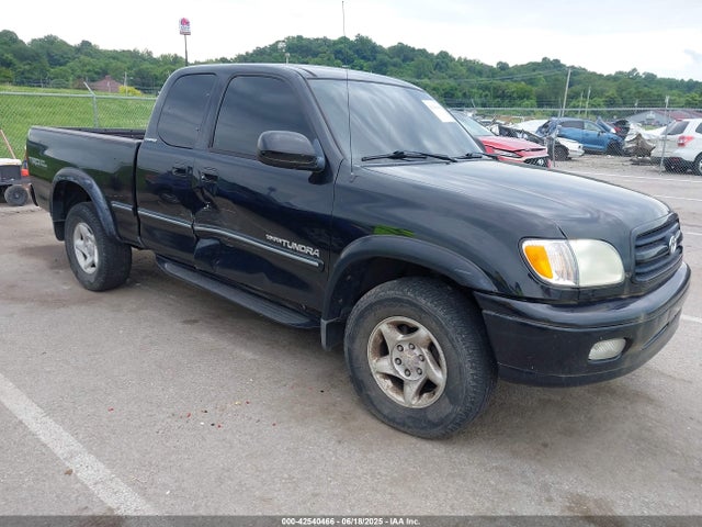 2001 TOYOTA TUNDRA LTD V8
