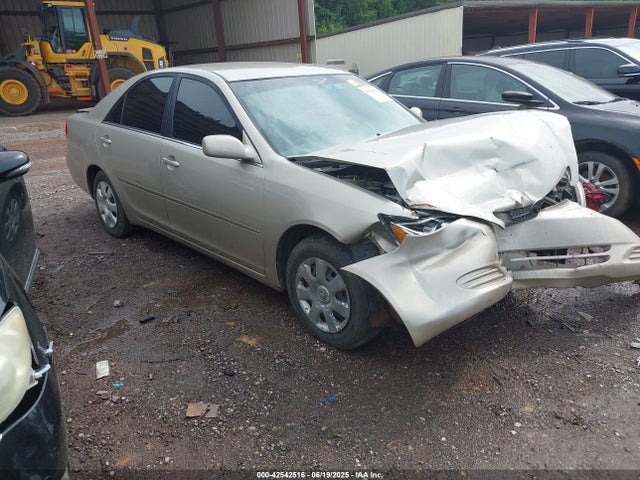 2004 TOYOTA CAMRY LE