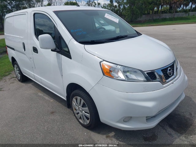 2019 NISSAN NV SV