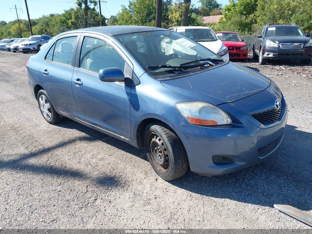 2011 TOYOTA YARIS 
