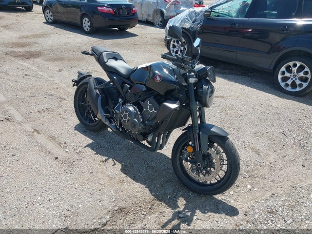 2021 HONDA CB1000 RA