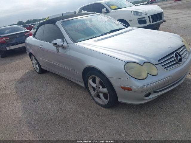 2004 MERCEDES-BENZ CLK 320 