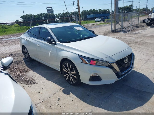 2020 NISSAN ALTIMA SR FWD