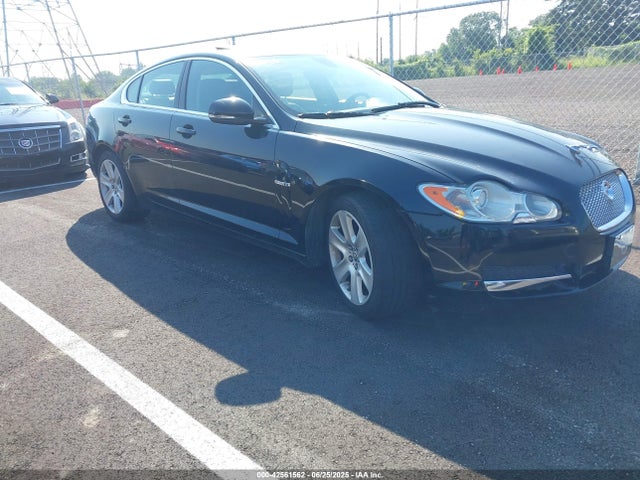 2011 JAGUAR XF 