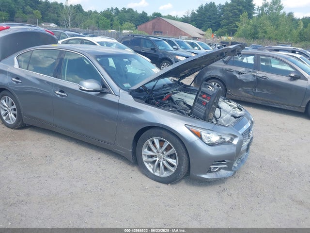 2015 INFINITI Q50 