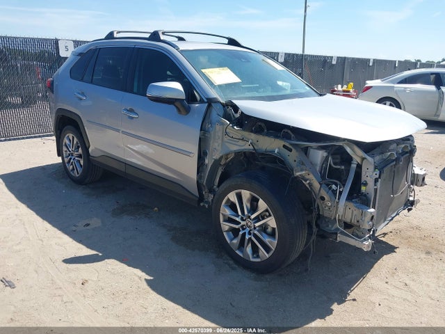 2022 TOYOTA RAV4 LIMITED