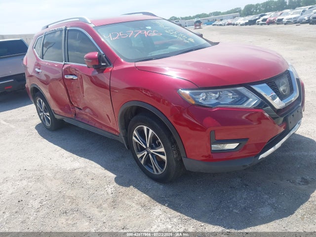 2017 NISSAN ROGUE SL