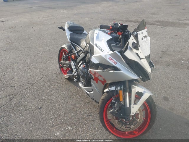 2024 SUZUKI GSX F