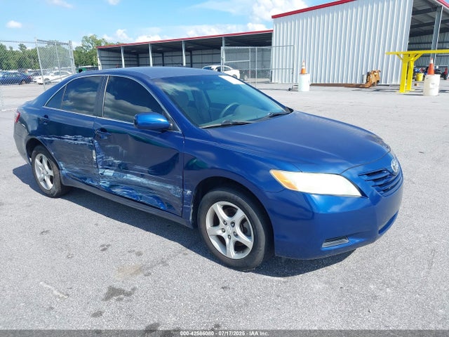 2009 TOYOTA CAMRY LE