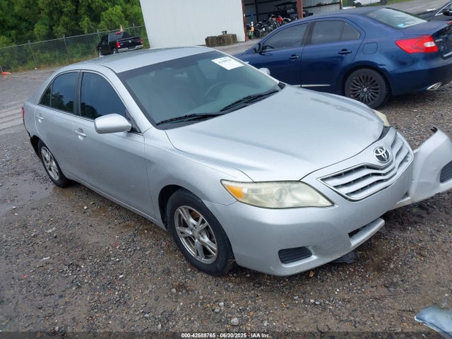2010 TOYOTA CAMRY LE